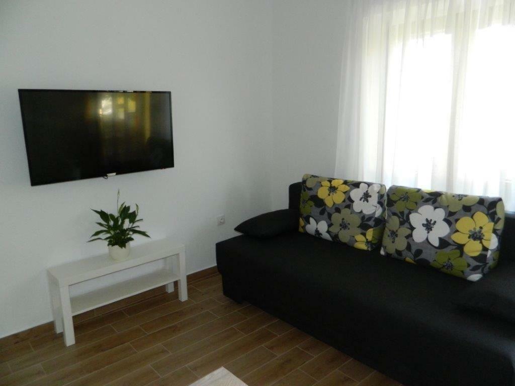 Apartments M&B Свети Юрай Екстериор снимка
