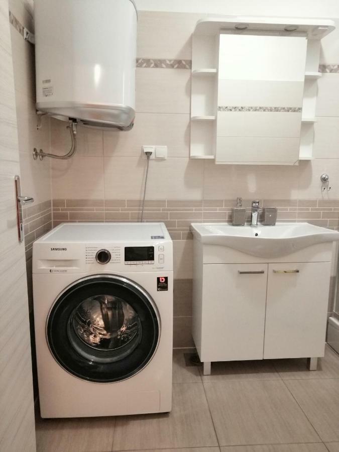 Apartments M&B Свети Юрай Екстериор снимка